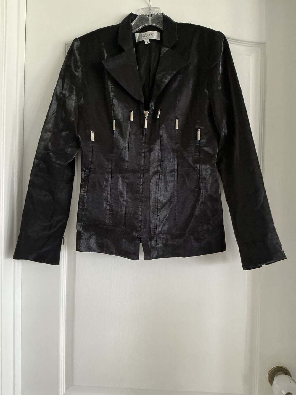 Régine New York Black Shiny Metallic Blazer Jacket with Metal Accents Size 6